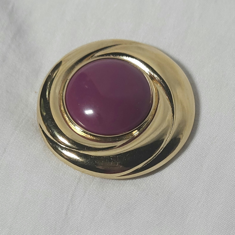 MONET Vintage Gold Tone Purple Cabochon Brooch Pin